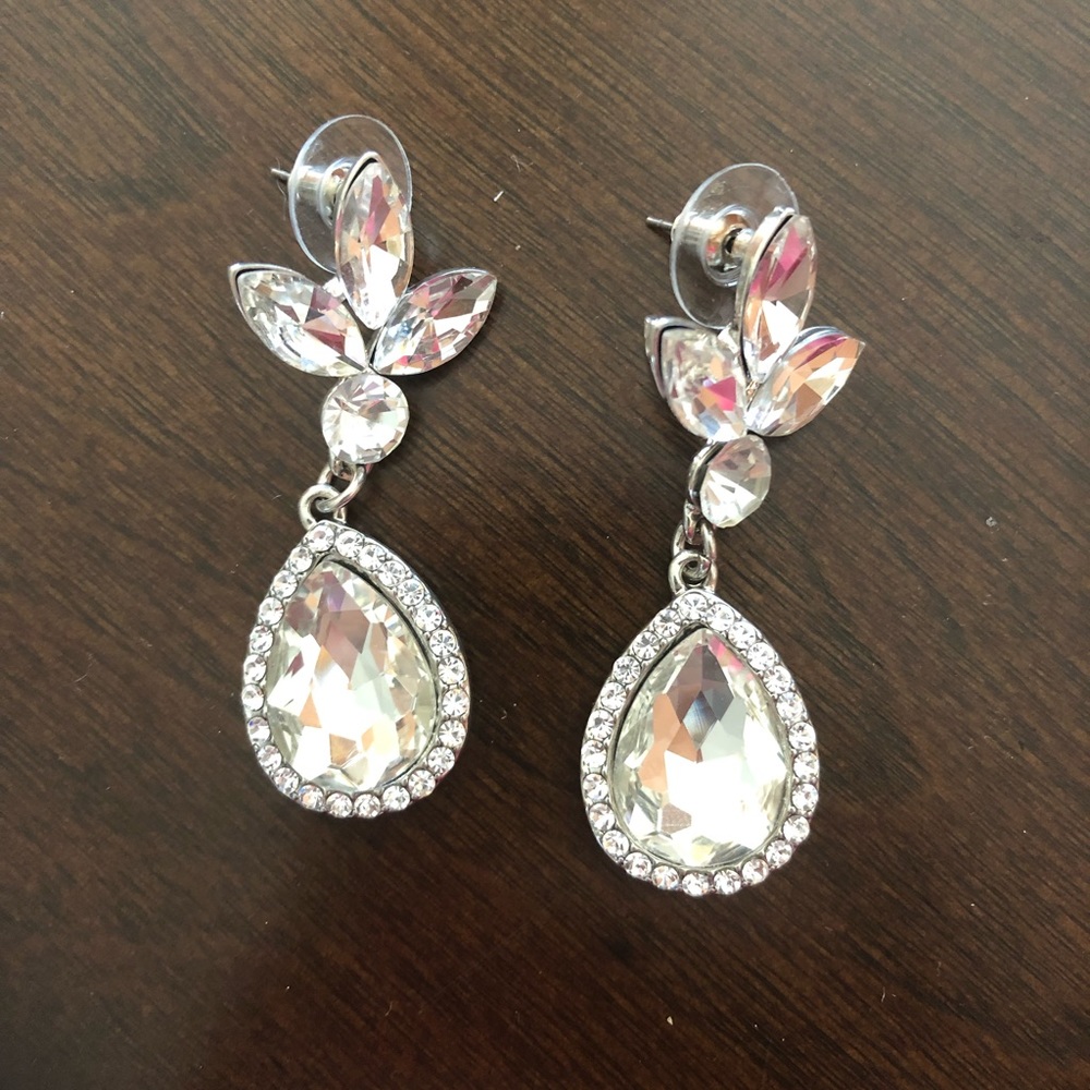 Boutique earrings